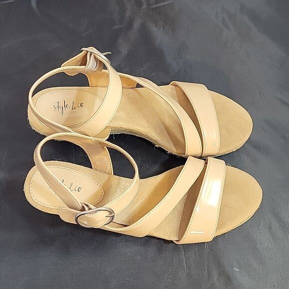 STYLE &CO ANKLE STRAP ADJUSTABLE BUCKLE ROUND TOE SLIP-ON WOMEN"S SANDAL - Picture 4 of 14